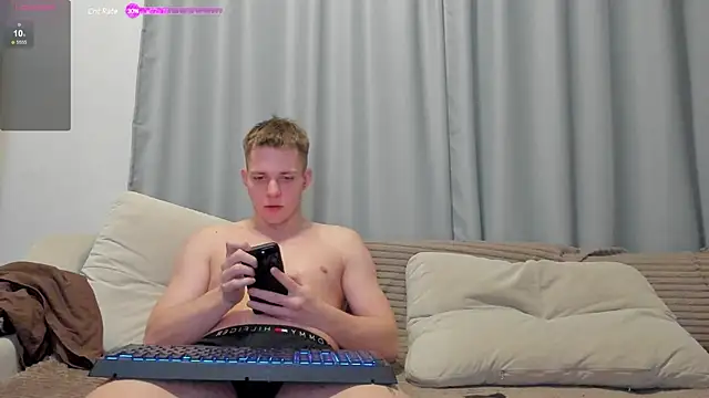 Snapshot of Kinky_Secrets chatting on February 6, 4:42 am Kinky Secrets online show from February 6, 4:42 am