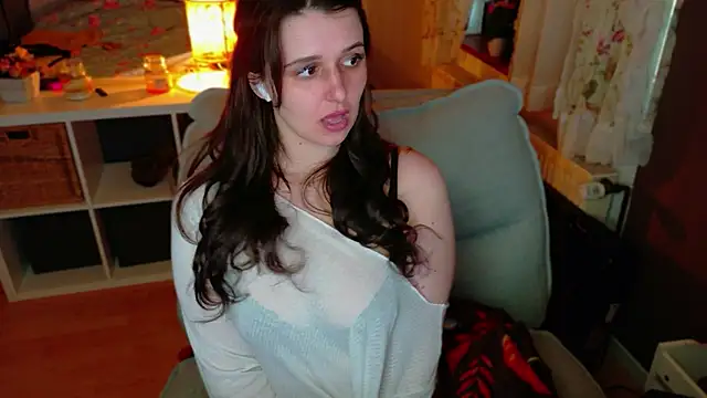 jenna-sxy19 online show from April 15, 4:36 pm