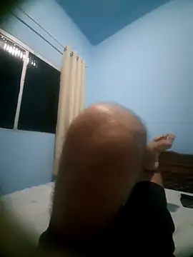 Snapshot of Zeus_Secret chatting on December 1, 9:26 pm Zeus Secret online show from December 1, 9:26 pm