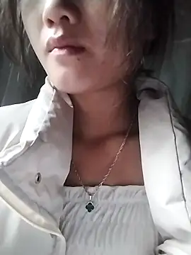 Snapshot of lytamye chatting on February 24, 4:38 am lytamye online show from February 24, 4:38 am