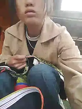 Snapshot of lytamye chatting on March 5, 7:05 am lytamye online show from March 5, 7:05 am