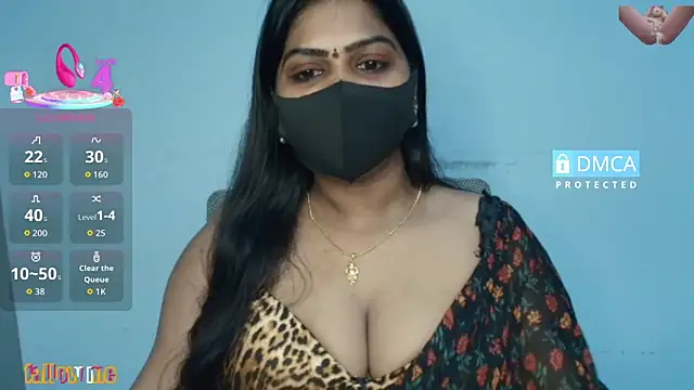Snapshot of sameeksha_9 chatting on May 17, 7:43 pm sameeksha 9 online show from May 17, 7:43 pm