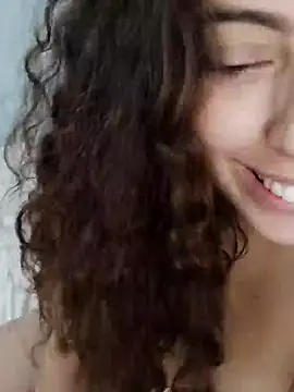 Sweet-diamondxxx online show from December 14, 12:44 pm