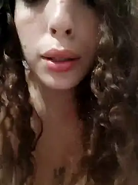 Sweet-diamondxxx online show from January 7, 1:46 pm