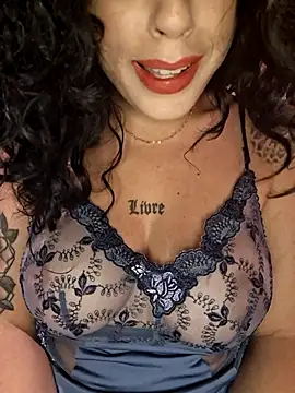 Sweet-diamondxxx online show from October 3, 10:40 pm