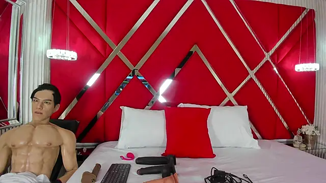 SusanCouper online show from June 4, 10:27 pm