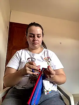 Im Amelia online show from January 18, 6:01 pm