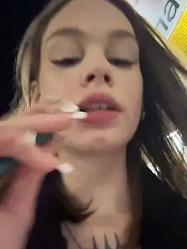 Street young online show from March 9, 4:33 pm