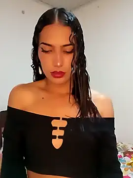 Snapshot of Lanna_hott_ chatting on January 20, 6:53 pm Lanna hott  online show from January 20, 6:53 pm