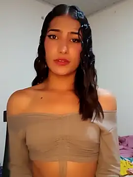 Snapshot of Lanna_hott_ chatting on January 22, 4:44 pm Lanna hott  online show from January 22, 4:44 pm