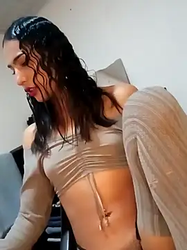 Snapshot of Lanna_hott_ chatting on February 11, 6:44 pm Lanna hott  online show from February 11, 6:44 pm