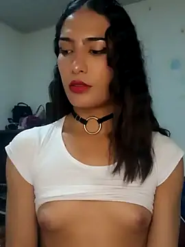 Snapshot of Lanna_hott_ chatting on February 20, 1:25 am Lanna hott  online show from February 20, 1:25 am