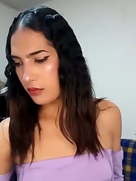 Snapshot of Lanna_hott_ chatting on March 15, 7:27 pm Lanna hott  online show from March 15, 7:27 pm