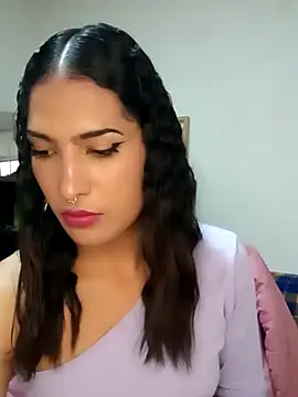 Snapshot of Lanna_hott_ chatting on March 19, 7:27 pm Lanna hott  online show from March 19, 7:27 pm