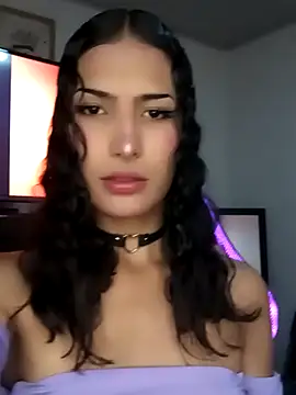 Snapshot of Lanna_hott_ chatting on September 15, 6:52 pm Lanna hott  online show from September 15, 6:52 pm