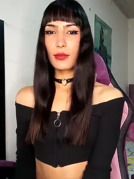 Snapshot of Lanna_hott_ chatting on April 28, 7:08 pm Lanna hott online show from April 28, 7:08 pm