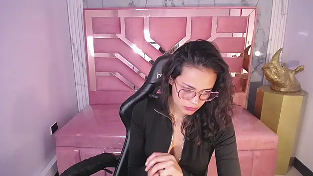 Snapshot of Tyna_ch chatting on January 23, 7:40 pm Tyna ch online show from January 23, 7:40 pm