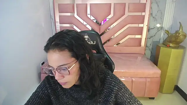 Snapshot of Tyna_ch chatting on February 11, 4:13 pm Tyna ch online show from February 11, 4:13 pm