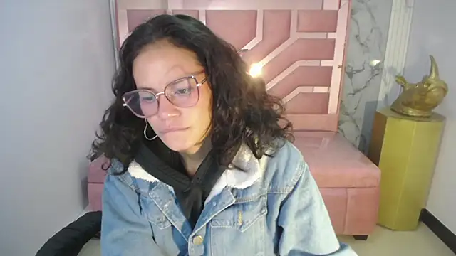 Snapshot of Tyna_ch chatting on March 14, 3:58 pm Tyna ch online show from March 14, 3:58 pm