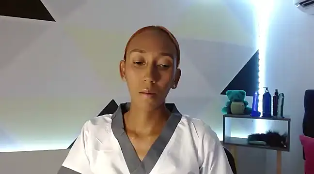 ZashaRomero online show from February 24, 7:52 pm