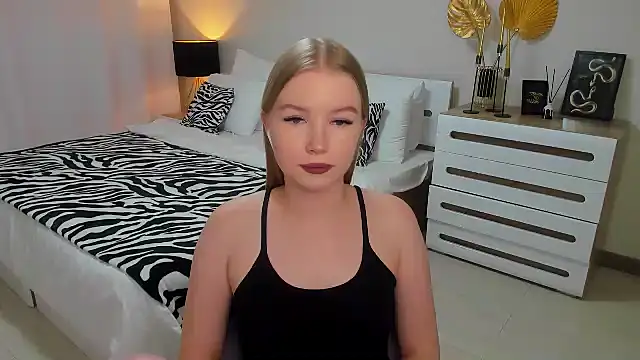 shy  lady online show from January 31, 1:11 am