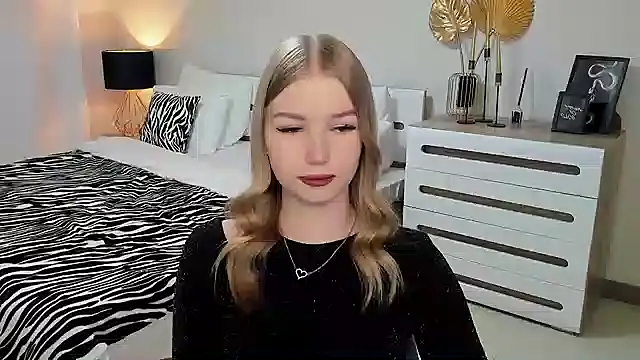 shy  lady online show from March 21, 12:29 am