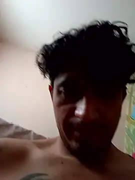 Snapshot of ale3J4a chatting on March 13, 11:11 pm ale3J4a online show from March 13, 11:11 pm