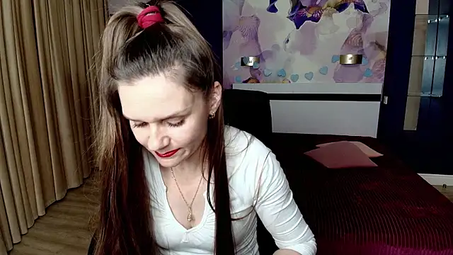 AriaGray online show from March 18, 7:17 pm