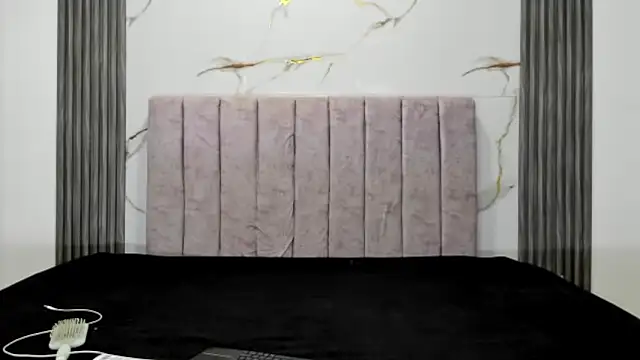 FerneyManti online show from March 13, 1:40 pm