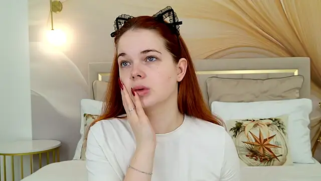 DeniseReese online show from December 18, 3:01 am