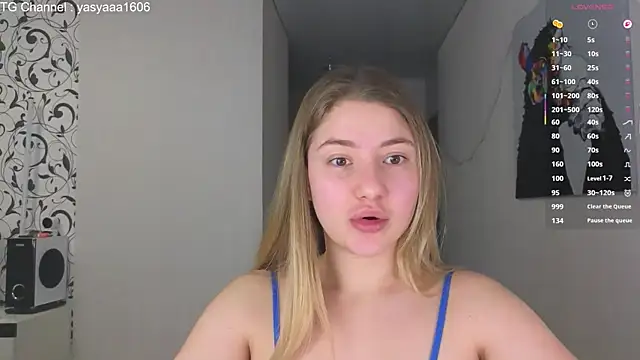 Snapshot of Yassyaaa chatting on November 21, 4:33 am Yassyaaa online show from November 21, 4:33 am