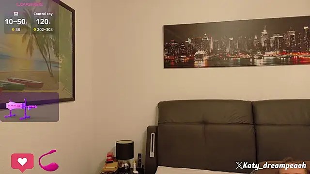 Katy dream peach online show from January 6, 6:00 pm