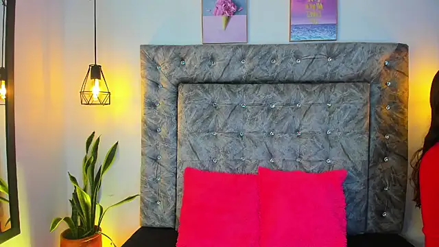 Snapshot of sweet_abby1 chatting on March 13, 12:02 pm sweet abby1 online show from March 13, 12:02 pm