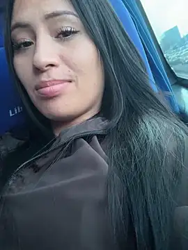 Sara luna  online show from November 8, 8:29 pm