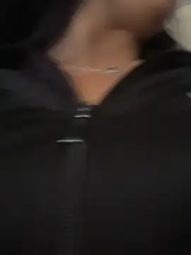 Snapshot of Sara_luna_ chatting on April 7, 6:19 pm Sara luna online show from April 7, 6:19 pm