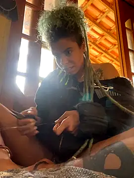 Snapshot of sammoura01 chatting on September 19, 2:40 pm sammoura01 online show from September 19, 2:40 pm