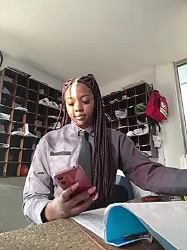 Snapshot of CiaraEbony chatting on June 22, 12:13 pm CiaraEbony online show from June 22, 12:13 pm