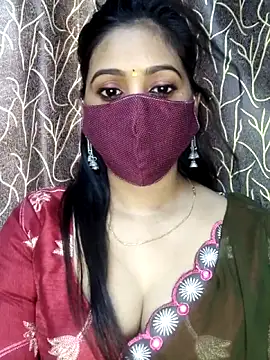 Snapshot of Monalisha_G chatting on May 28, 7:27 am Monalisha G online show from May 28, 7:27 am