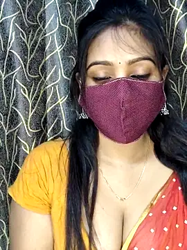 Snapshot of Monalisha_G chatting on May 30, 2:47 pm Monalisha G online show from May 30, 2:47 pm