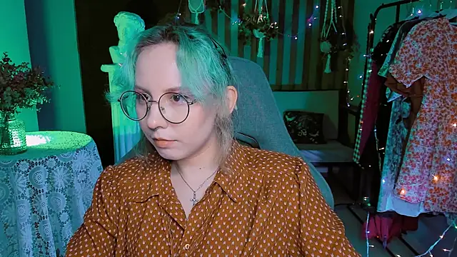 JasmineMilko online show from December 28, 8:16 am
