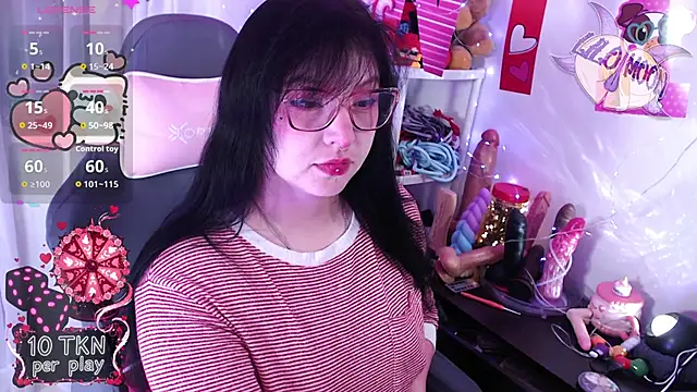 LiloMoon69 online show from February 13, 12:39 am