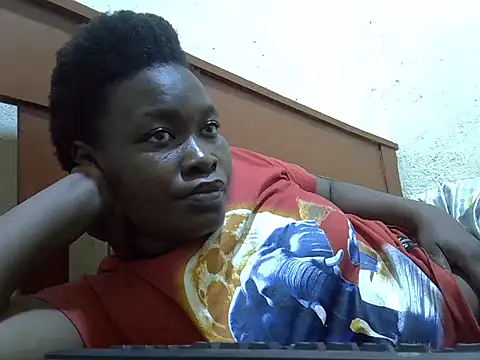 Snapshot of sexyblackya chatting on May 23, 7:18 pm sexyblackya online show from May 23, 7:18 pm