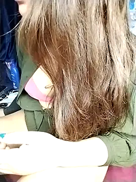 sexylaya2 online show from April 6, 2:53 am