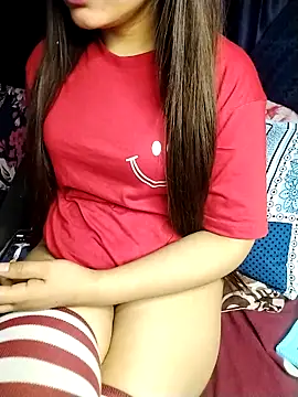 Snapshot of sexylaya2 chatting on April 26, 2:09 am sexylaya2 online show from April 26, 2:09 am