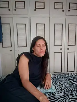 Snapshot of aleja_2024 chatting on September 23, 9:29 pm aleja 2024 online show from September 23, 9:29 pm