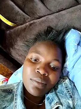 pretty vivy online show from December 28, 9:09 am