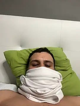 Snapshot of yayaya55598 chatting on January 30, 7:26 pm yayaya55598 online show from January 30, 7:26 pm