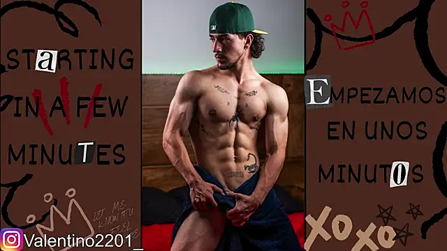 Snapshot of Valentino_Xander chatting on April 23, 1:29 am Valentino Xander online show from April 23, 1:29 am