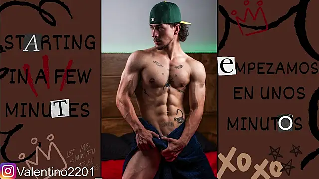 Snapshot of Valentino_Xander chatting on June 6, 1:32 am Valentino Xander online show from June 6, 1:32 am