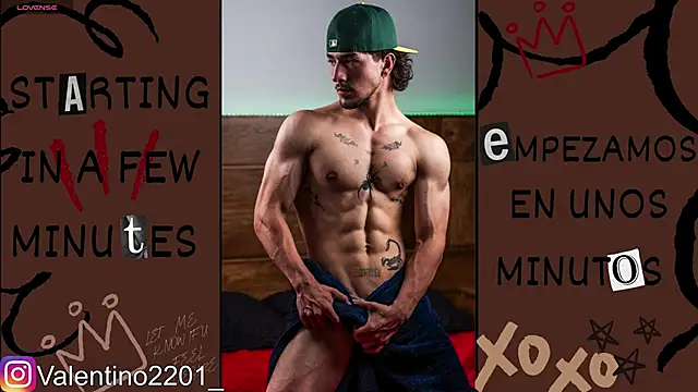 Snapshot of Valentino_Xander chatting on June 8, 12:03 am Valentino Xander online show from June 8, 12:03 am